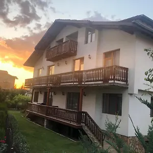 guest-house-stoyanov.hotels-bansko.info/