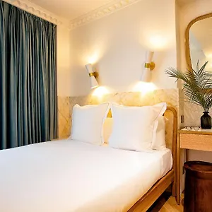 Rose Bourbon Hotel